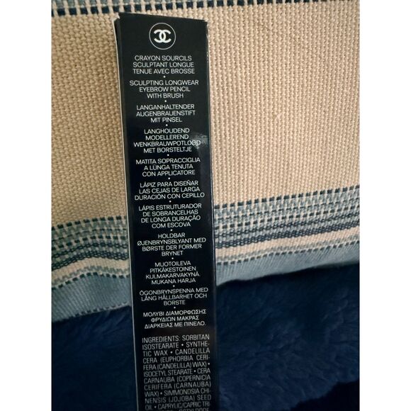 NIB CHANEL CRAYON SOURCILS Sculpting Eyebrow Pencil 40 Brun Cendre - Picture 8 of 9